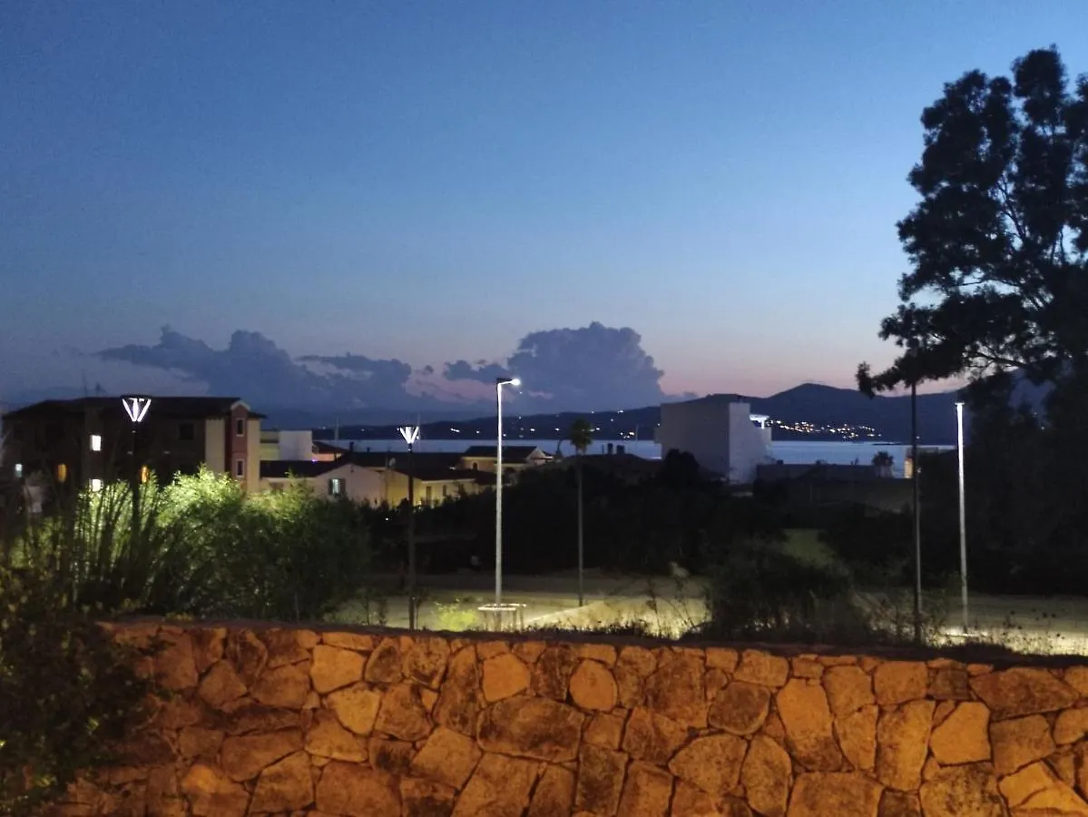 Residence Cala Moresca 15 Golfo Aranci Apartment